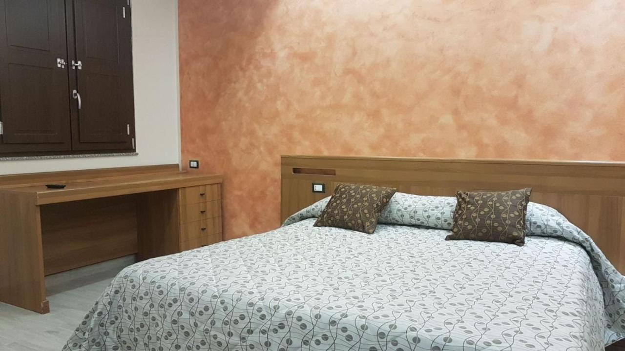 Hotel Caligiuri Decollatura Εξωτερικό φωτογραφία