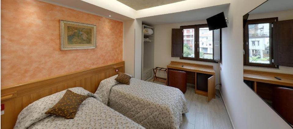 Hotel Caligiuri Decollatura Εξωτερικό φωτογραφία